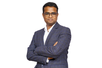 Adv. Suresh Kumar, Founding Advocate and Senior Partner, Aran Law Associates, Chennai - Property and Debt Recovery Lawyer